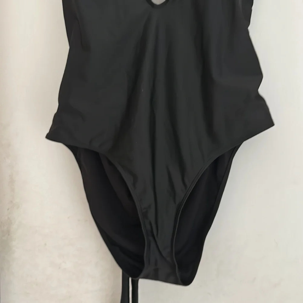 SHEIN bathing suit - Picture 3 of 6